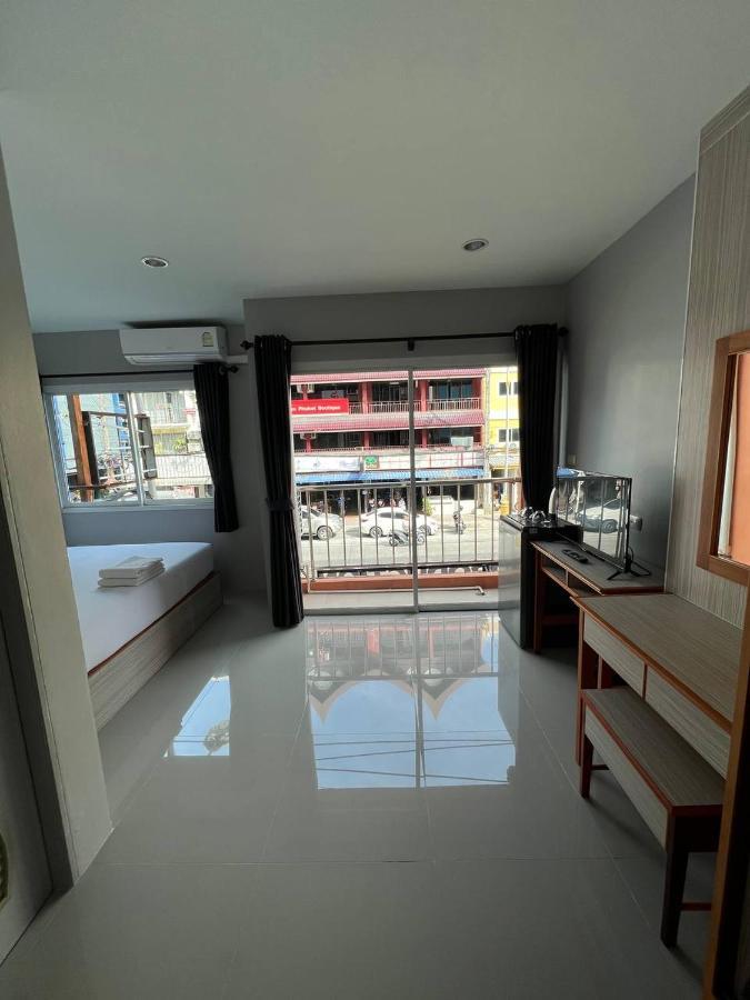Miami Apartments Patong Exterior photo